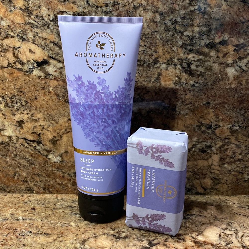 2-pc Aromatherapy 💜LAVENDER + VANILLA💜 Sleep Hydration Lotion, Cleansing Bar NWT